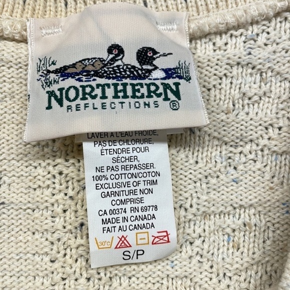 Vintage Northern Isles Embroidered Floral Sweater Vest Size Small/Petite S/P - Picture 8 of 9